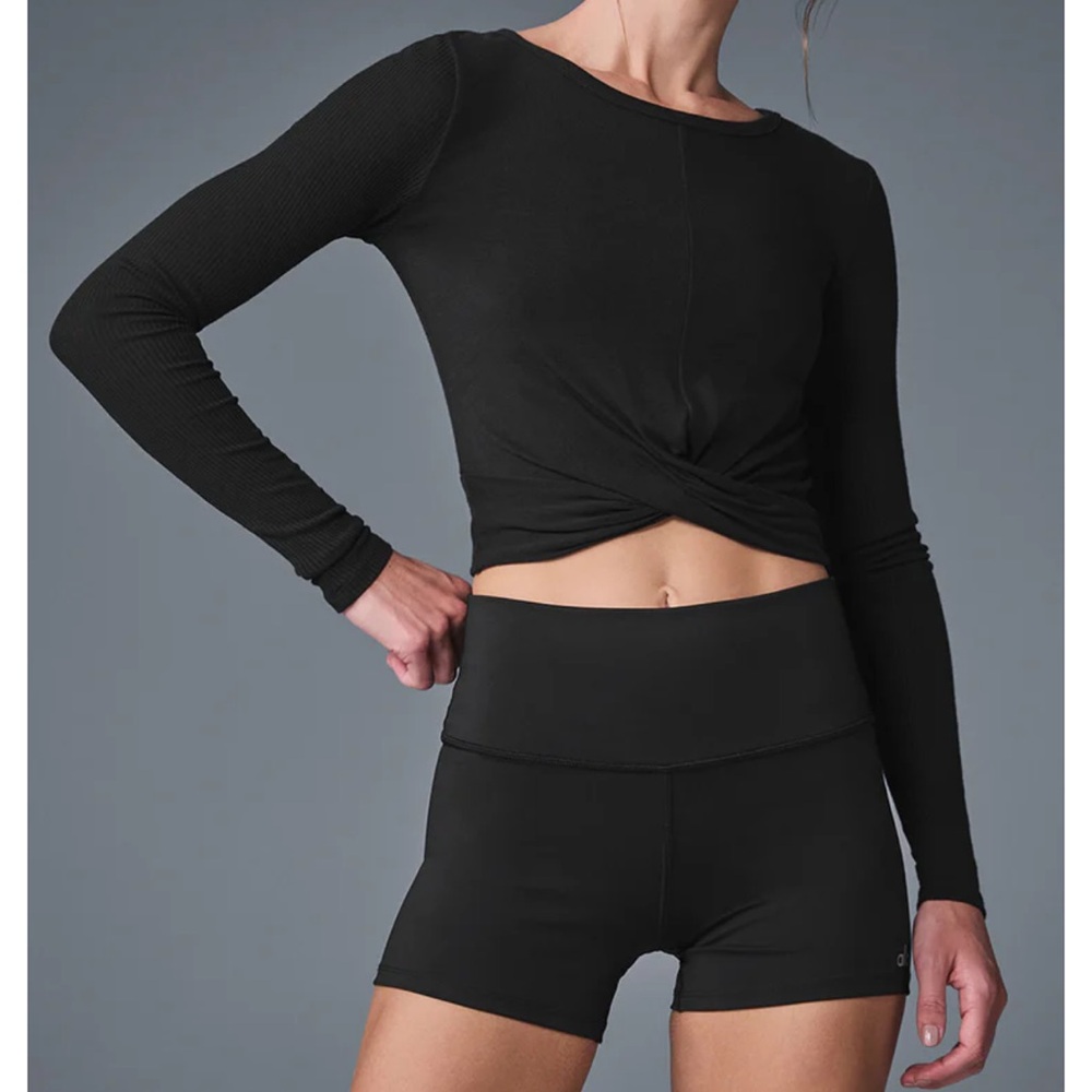 ALO cover long sleeve top